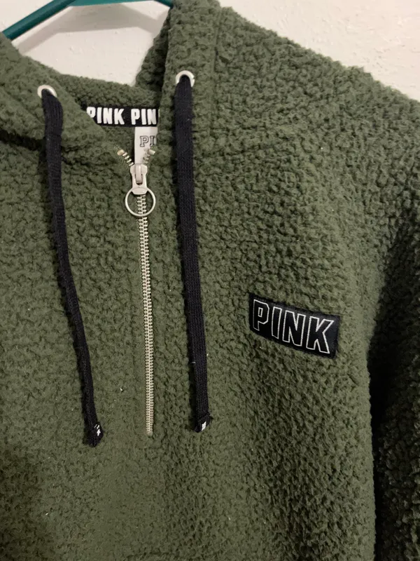 PINK Victoria’s Secret Sherpa - Image 2