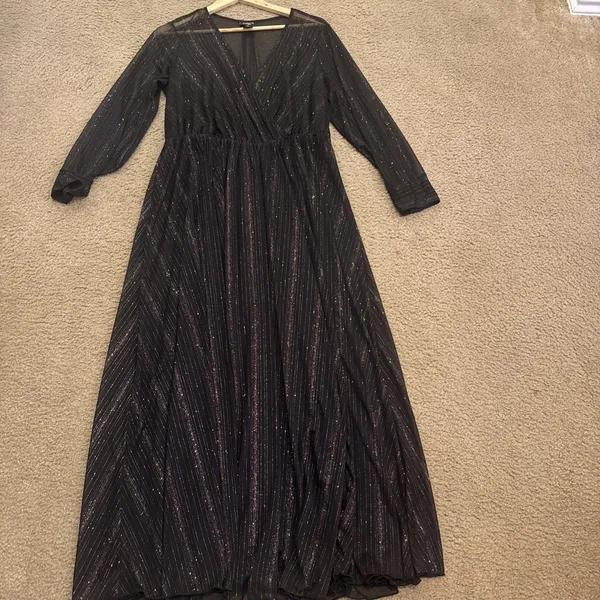 Alexa B Nites 14 Dress Sheer Metallic Gold Tread Maxi - Image 3