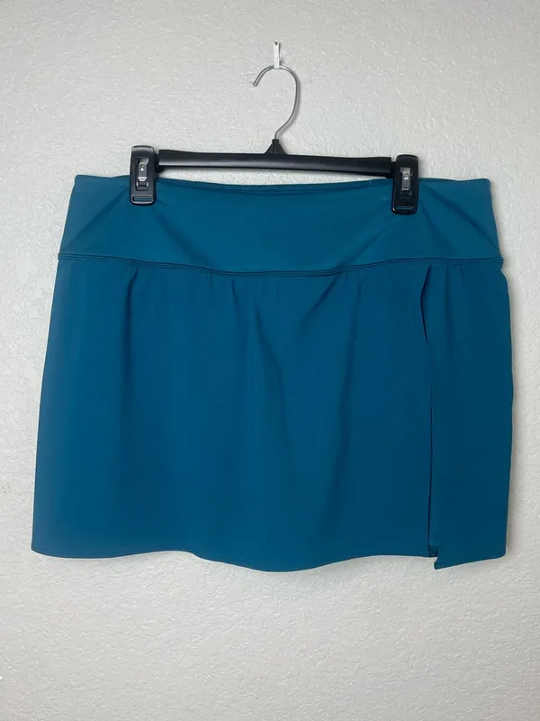The North Face Teal Mini Skort with Side Slit Size XL - Image 3