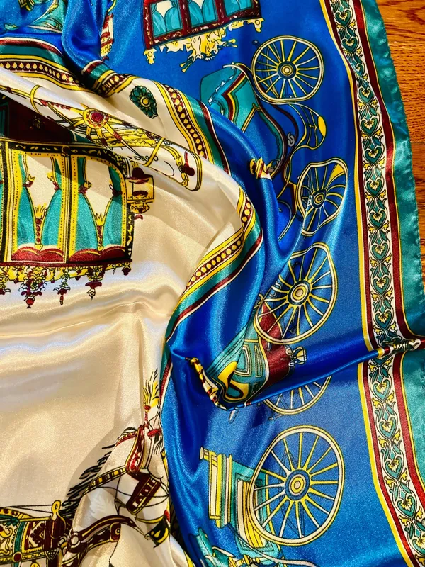 VINTAGE EQUESTRIAN horse&carriage ROYAL BLUE silky SCARF 35’/35’ inches - Image 8