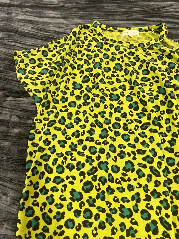 Leopard Print Shirt - Yellow and Green Size L by perfect peach - Image 2