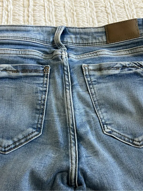Buckle Light Blue Boot Cut Jeans Size 23 - Image 4