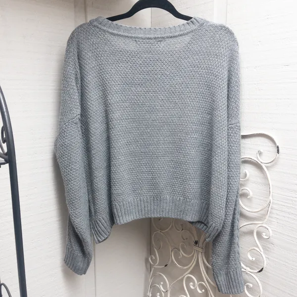 Sweater - Image 4