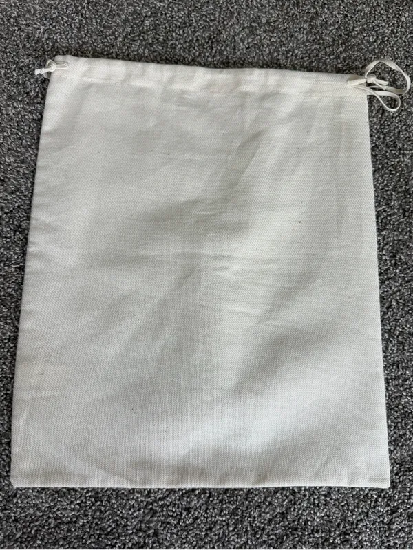 Valentino Garavani Ivory Cotton Drawstring Dust Bag 13x13 Made in Italy - Image 3
