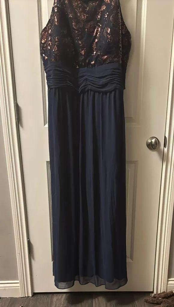 Scarlett Gown - Image 2