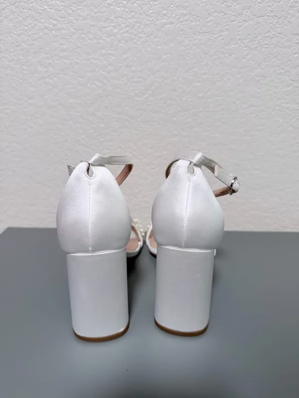 Kelly &‎ Katie Drema Sandal Bridal Heels, Size 8W - Image 7