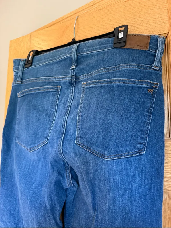 Madewell Cali Demi Boot Button Fly Jeans Blue Denim Raw Frayed Hem Size 31 - Image 4