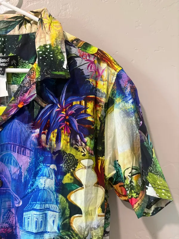 Island Haze Colorful Button Up Multiple Size M - Image 3