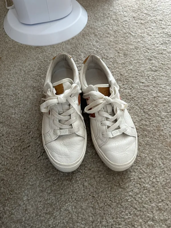 UGG Sneakers - Image 3