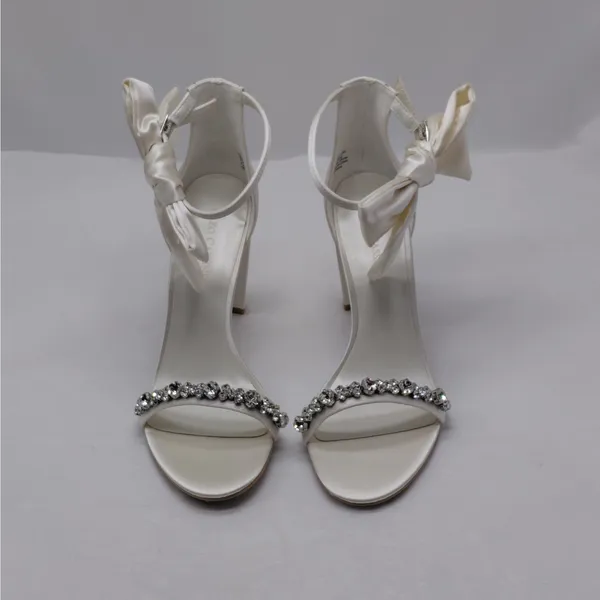 Oleg Cassini Women Heels Size 7.5 Ivory Satin Bow Party Wedding Bridal Sandals - Image 3