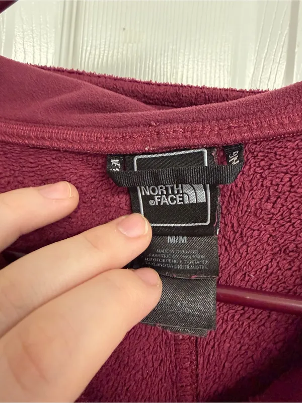 The North Face Women's Burgundy Full Zip Fleece Jacket - Image 3