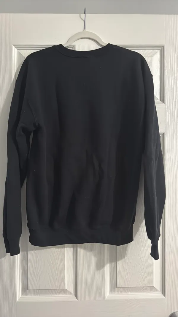 Alpha Delta Pi Black and White Gildan Sweatshirt Crewneck - Image 2