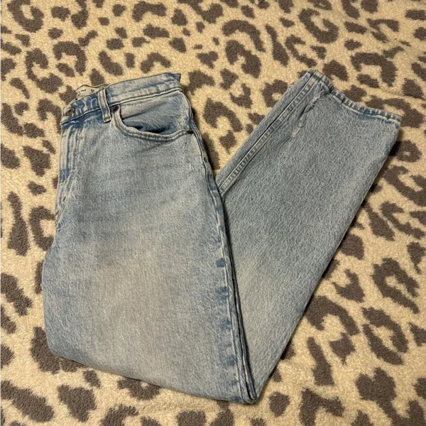 Abercrombie & Fitch Light Blue 90’s Straight Ultra High Rise Jeans - Image 3