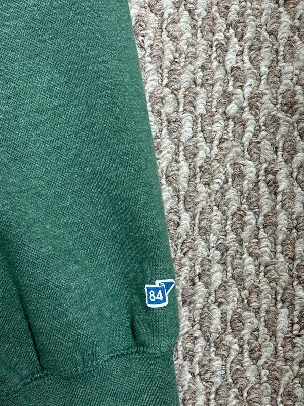 Blue 84 Men’s Green Ohio University Embroidered Casual Crewneck Sweatshirt - Image 4