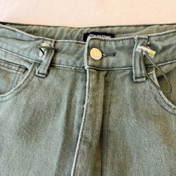 PrettyLittleThing High Rise Utility Cargo Pants Women Size 6 Green - Image 6