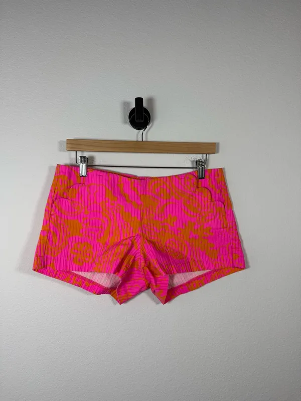 Lilly Pulitzer Women’s Liza Shorts Pop Pink Seaesta Scallop Floral Size 4 - Image 3