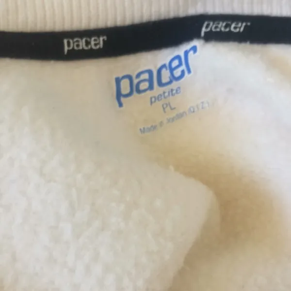 FINAL MARKDOWN Ladies pacer sweat shirt petite large - Image 4