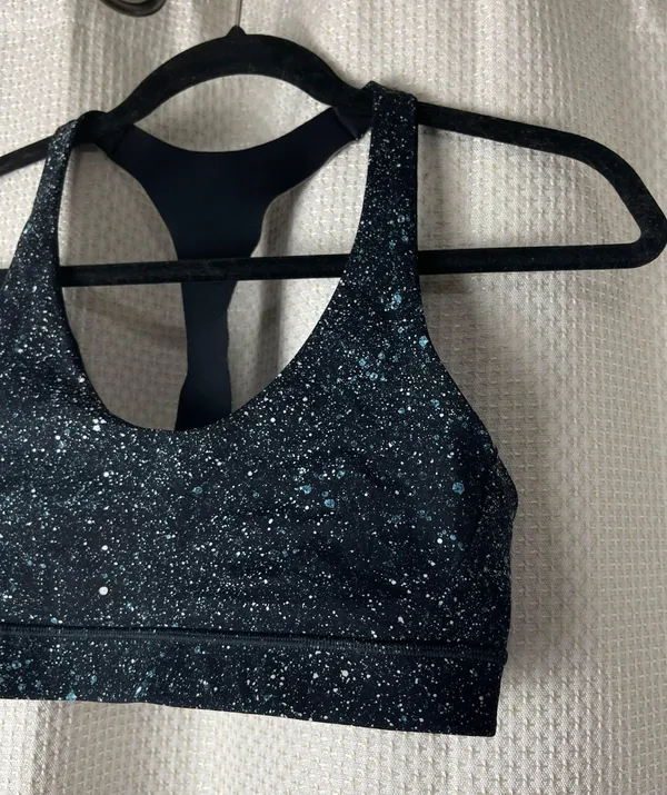 Lululemon Sports Bra (8) - Image 5