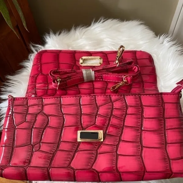 NWOT crossbody bag Studded Shoulder/crossbody - Image 7