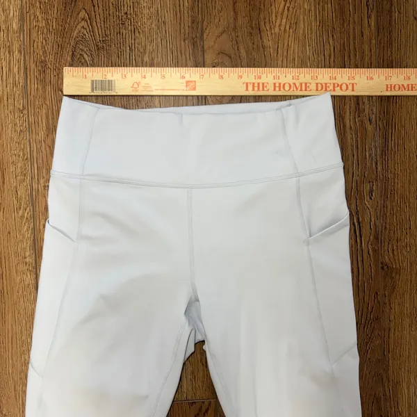 Fabletics PureLuxe High Waisted Cropped Leggings Pockets Cream‎ Womens Small - Image 3