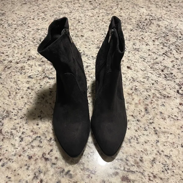 Marc Fisher Balli Black Suede Pointed Toe Block Heel Ankle Boots Size‎ 8 Wide - Image 2