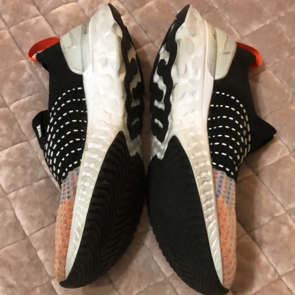 Nike react phantom shoes - Image 2