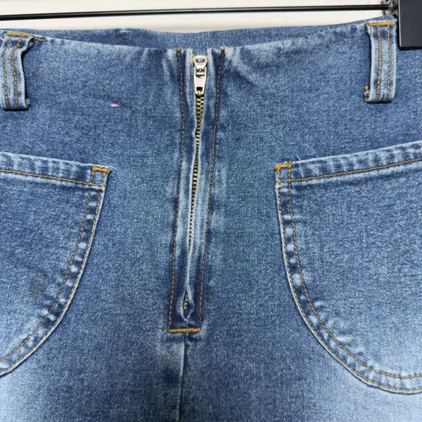 Women VTG y2k Blue Denim Asymmetrical Skirt with‎ Brown Faux Suede Fringe Hem - Image 5