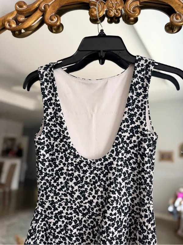 Abercrombie YPB black and white floral athletic dress Xs - Image 2