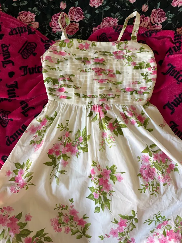 Blu Pepper white dress with pink floral print - Image 3