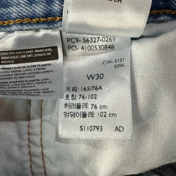 Levi’s 501 SZ W30 Jean Shorts Button-Fly Distressed Light Wash Frayed Hems Blue - Image 10