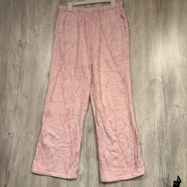 Dairy Boy Bubblegum Pink Camo Lounge Set Hoodie Sweatpants Viral Size S/M - Image 4