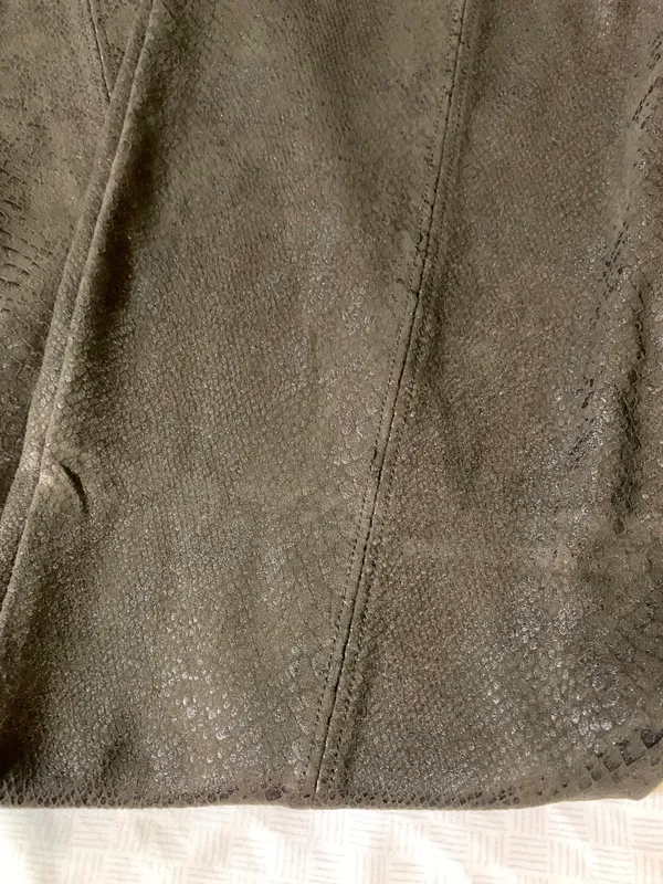 Hue Snakeskin Jeggings - Image 3