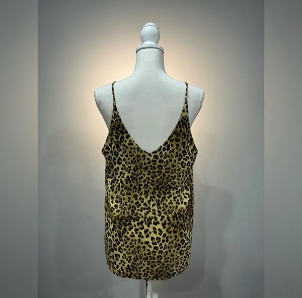 Brown Shinestar Leopard Print Strappy Tank Size L EUC - Image 2