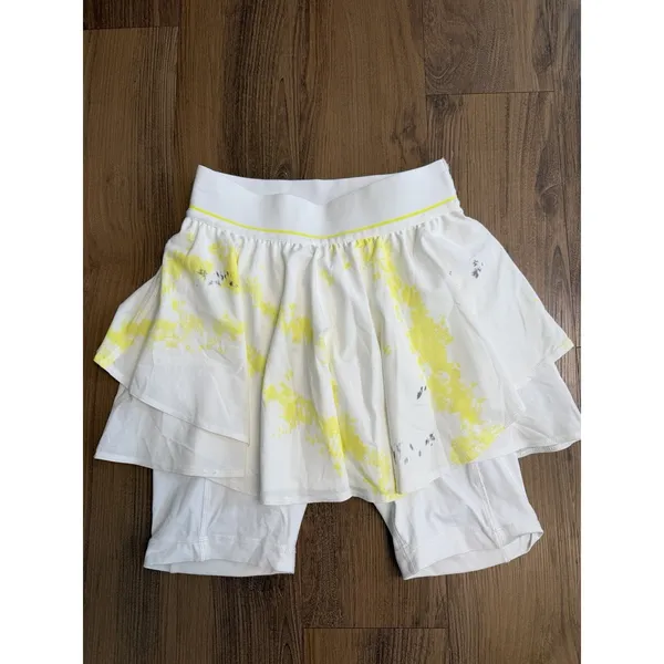 Lululemon Court Rival High Rise Skirt Extended Liner Cross‎ Court Electric Lemon - Image 3