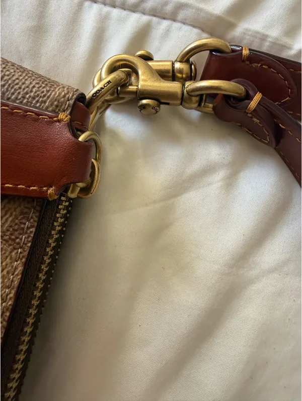 Coach Double Zip Shoulder Signature  Canvas Handbag  - Image 17