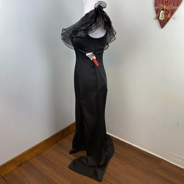 Mac Duggal Black High Slit One Shoulder Ruffle Evening Gown Size 4 $398 26372 - Image 8