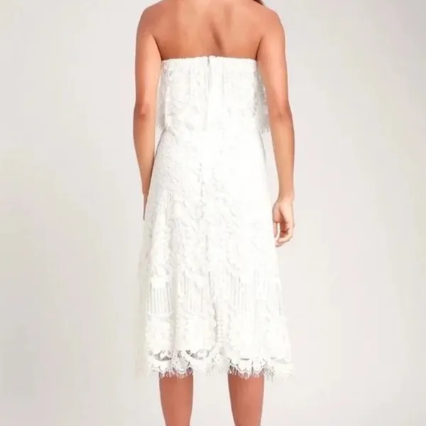 Lulus NWT White Lace Strapless Midi Dress medium - Image 8