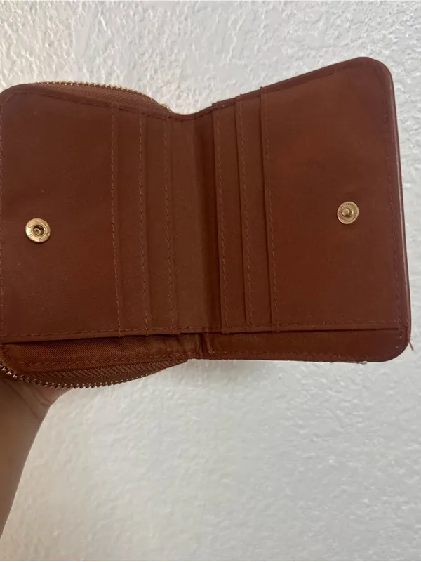 Floral Zip Card Wallet in Tan and Brown - Image 7