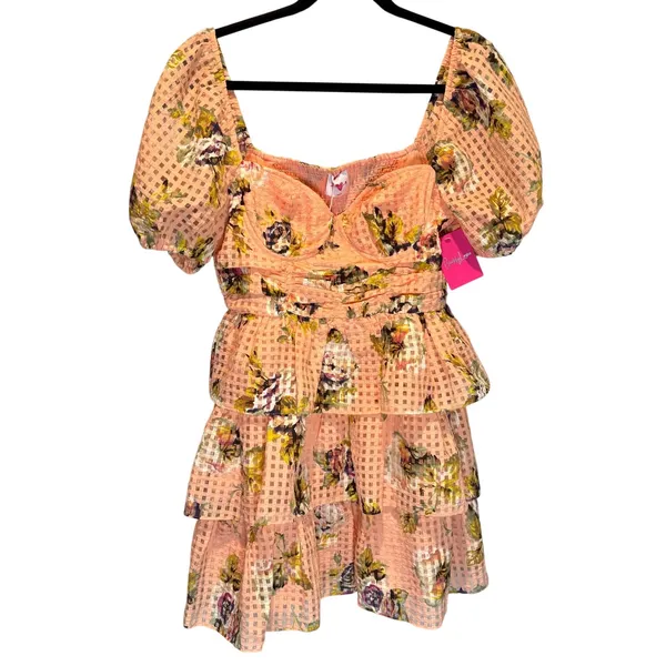 Buddy Love NWT Natural Conner Short Lace Mini Dress in Coral - size Medium - Image 2