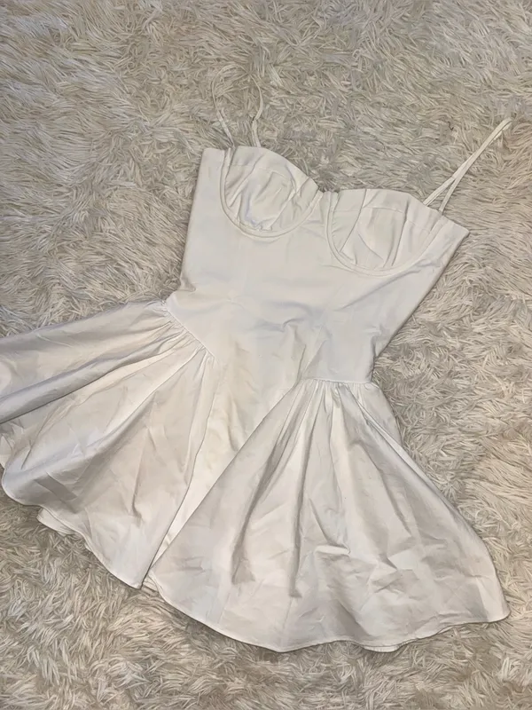 NEW HOUSE OF CB Samaria Corset Fit & Flare white Mini Dress sz S - Image 8