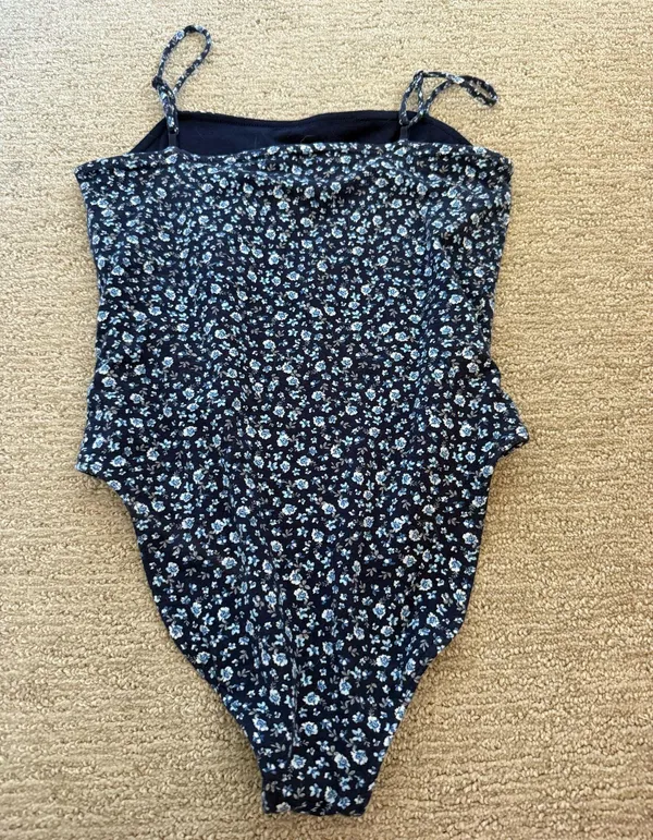 Old Navy Bodysuit - Image 2
