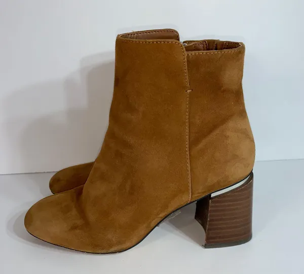 ALDO Gwulia suede ankle Boots Side Zip Block Heel Tan Womens Size 7.5 - Image 4
