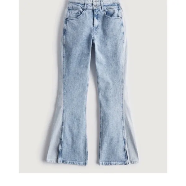 Hollister Social Tourist Denim Flare Ultra High Rise Jeans Two Tone - Image 5
