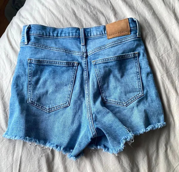Aritzia Arlo short - Image 2