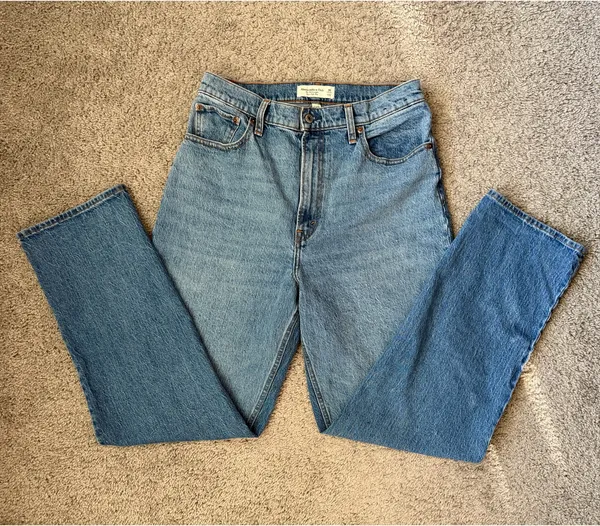 Abercrombie 90s Straight Ultra High-Rise Curve Love - Image 5