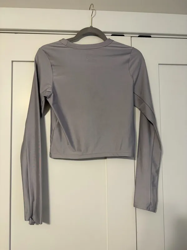 Nike Dri-Fit Long Sleeve - Image 2