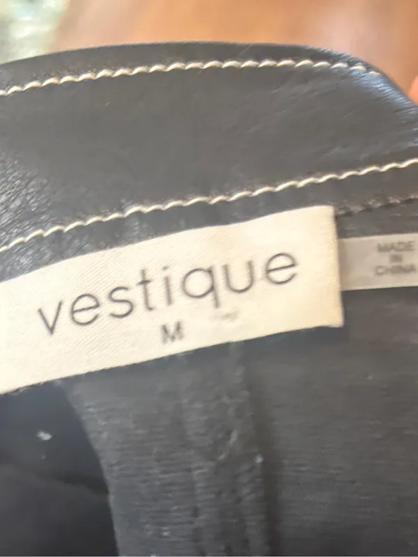 Vestique Black Faux Leather Mini Skirt‎ Size Medium - Image 5