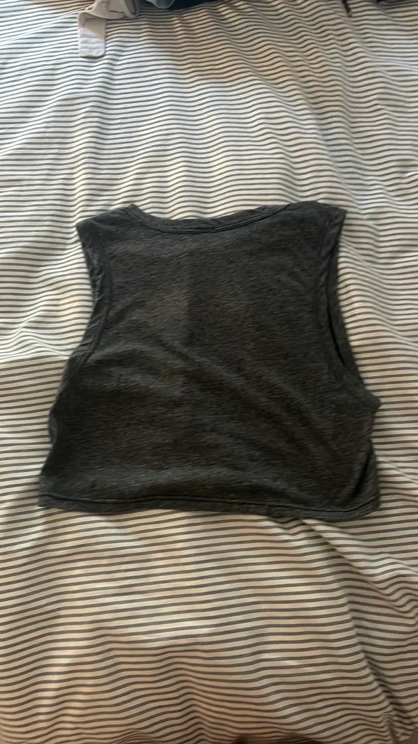 JOLYN tank - Image 2