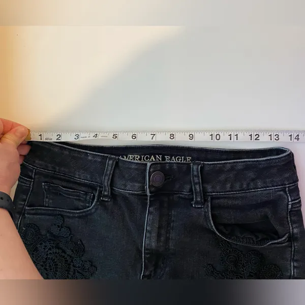 American Eagle Women’s Distressed Black High Rise Shortie Jean Shorts size 8 - Image 6