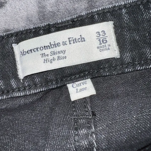Abercrombie & Fitch Curve Love High Rise Skinny Jean in Black Size 16 (33) - Image 11